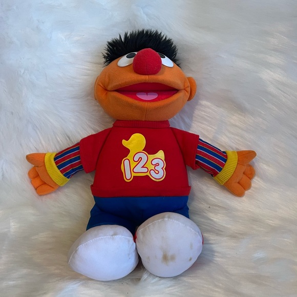 Sesame street 1 2 3 earnie 2010 talks - Picture 2 of 4